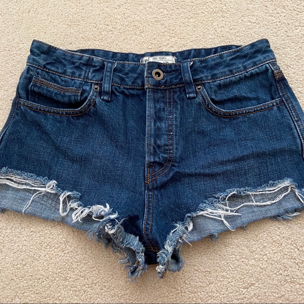 Free People Jean Shorts size 26